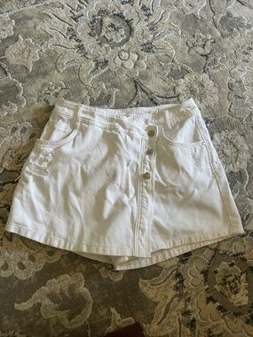 Zara White Button-Front Denim Skort